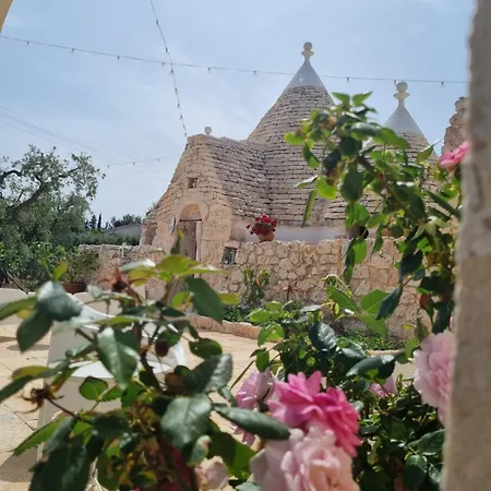 ベッド・アンド・ブレックファスト Trulli Di Spinaruta グロッターリエ