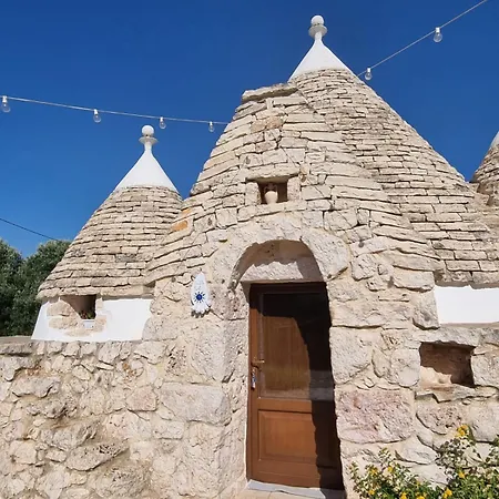 Trulli Di Spinaruta Bed & Breakfast *